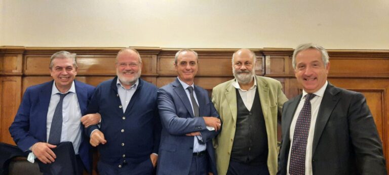 DAJS-CS-Mazzeo-Miano-Piccinno-Valentini-Pollice.jpeg